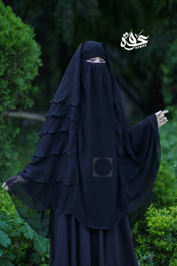 Humayra Hijab